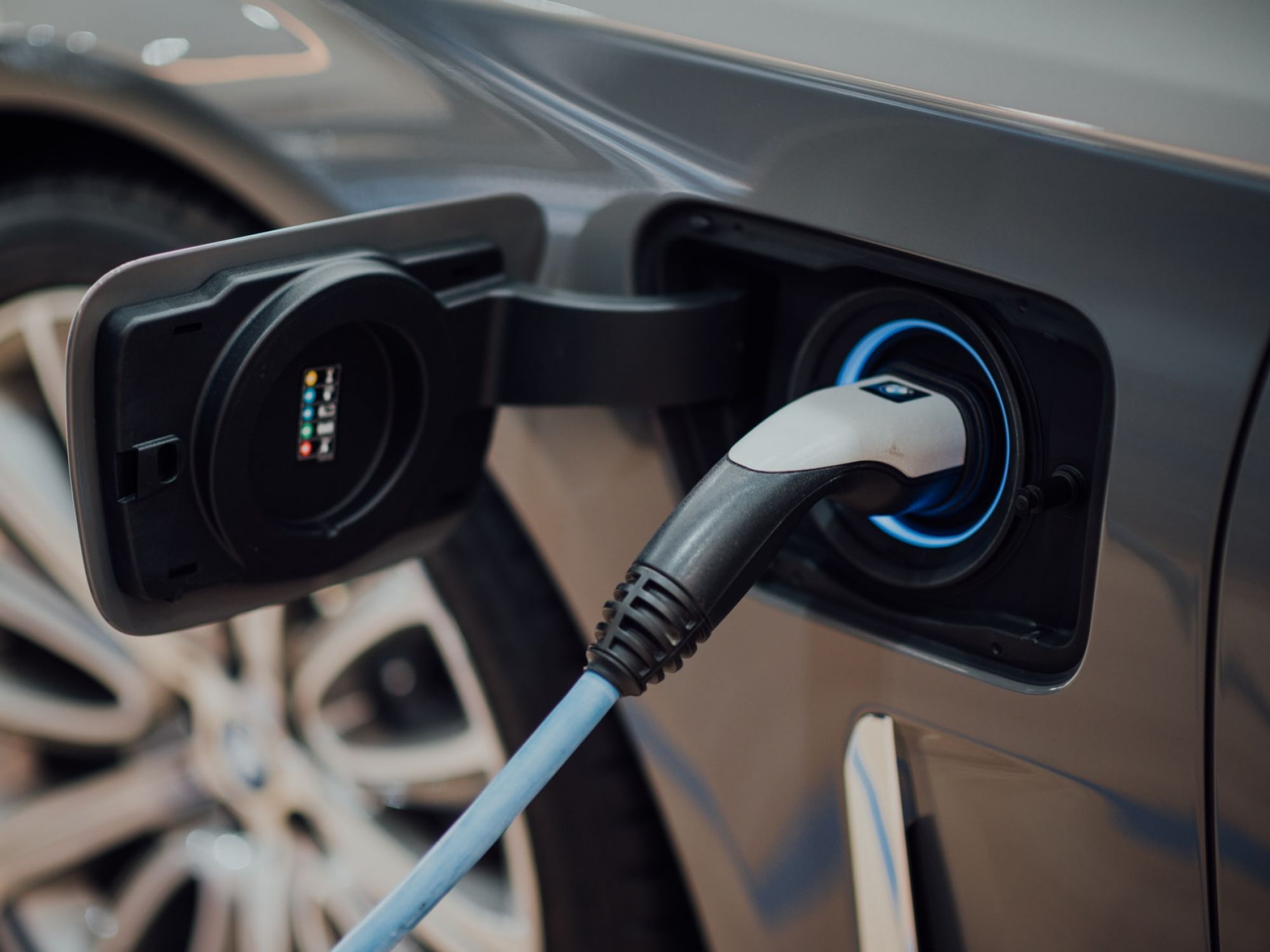 Almost half of new car buyers considering electric