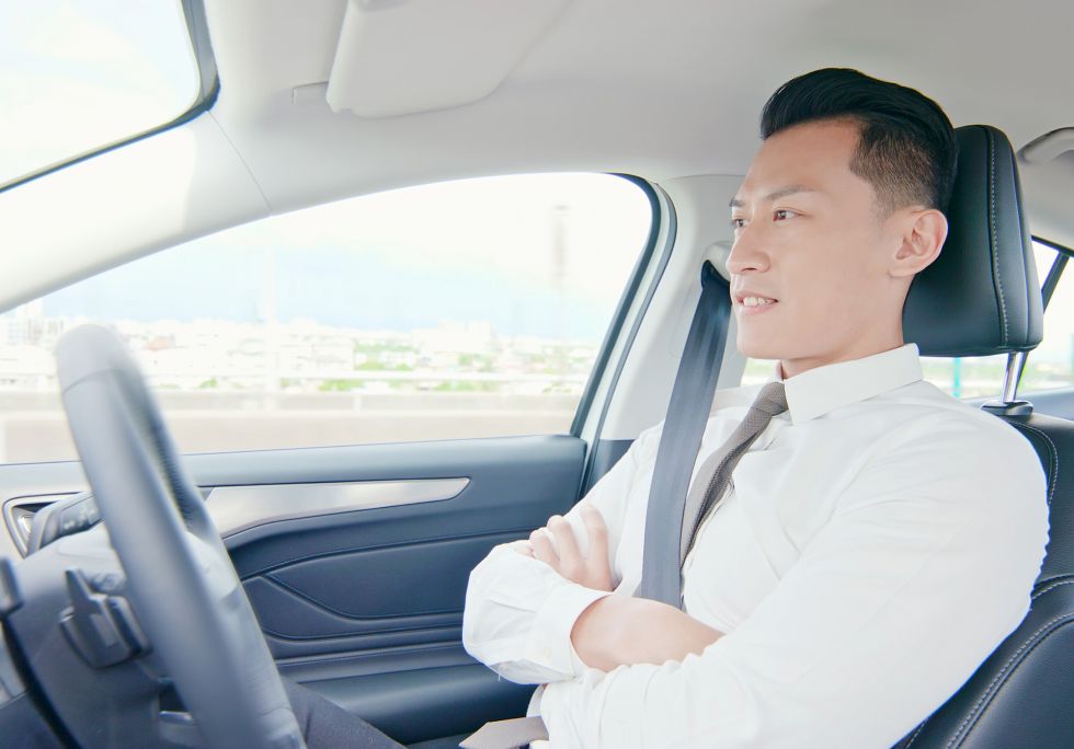 Highway Code: Watching TV in self-driving cars to be allowed