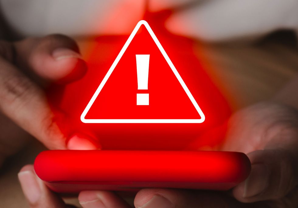Don’t Be Fooled By This ‘Incredibly Convincing’ Text Scam